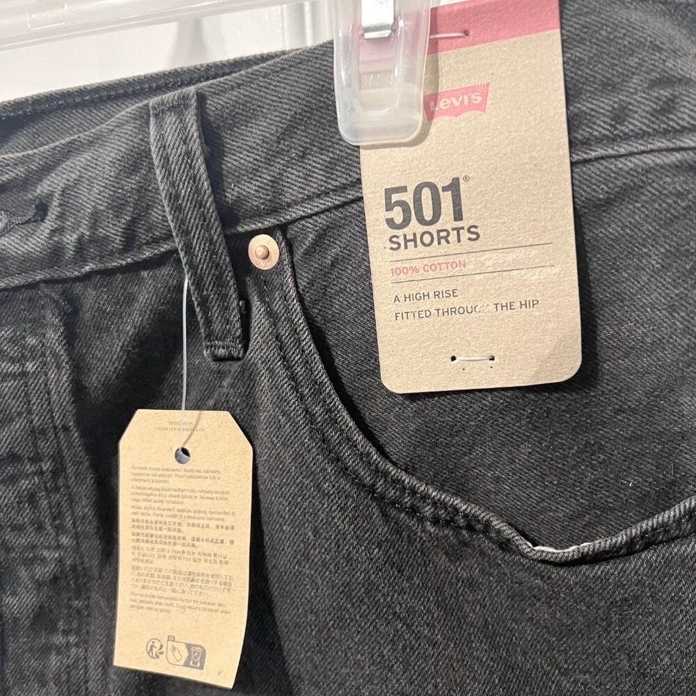 Levi Strauss & Co.501 Shorts-NWT-Black-Women's Distressed A high Rise-Button Fly - Picture 5 of 14